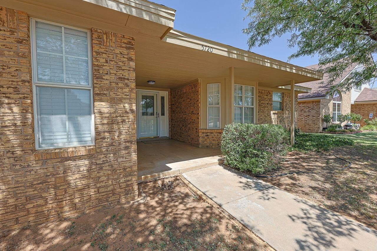 5720 96th Street – photo 2