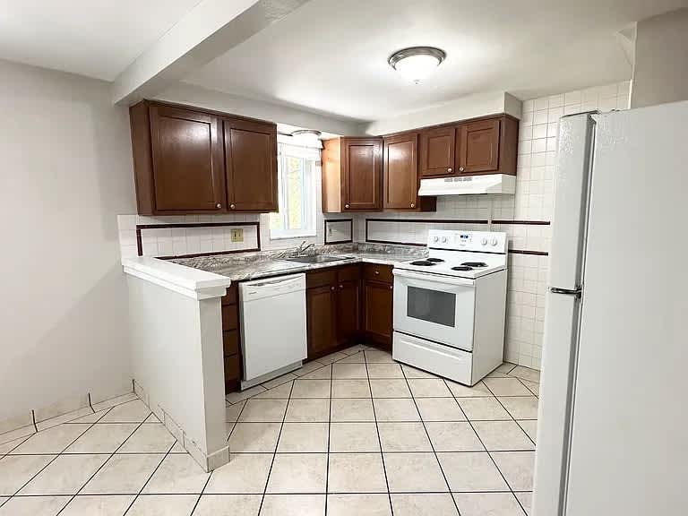 181 BALE DRIVE – photo 4