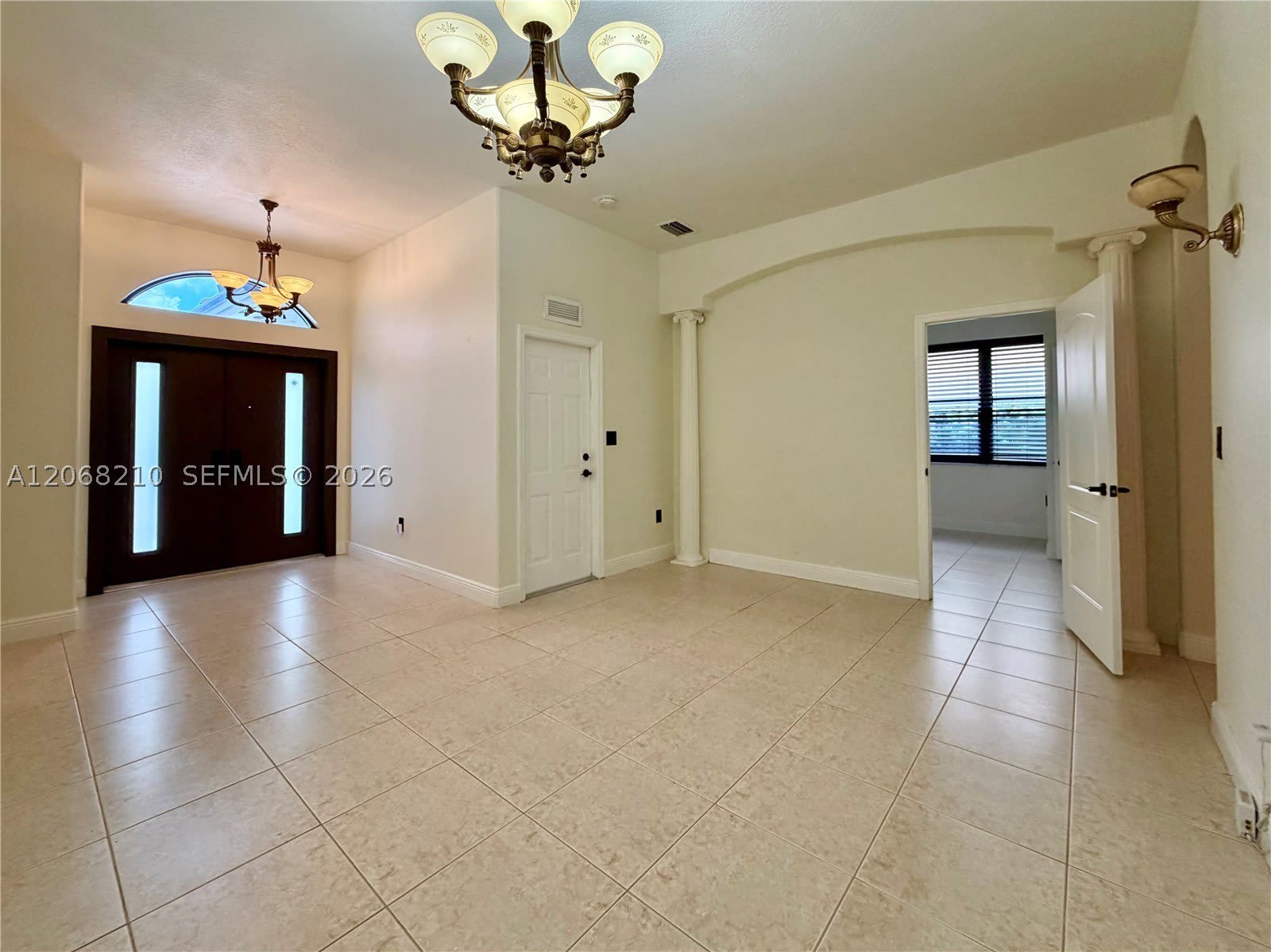 2802 SW 149th Pl – photo 4