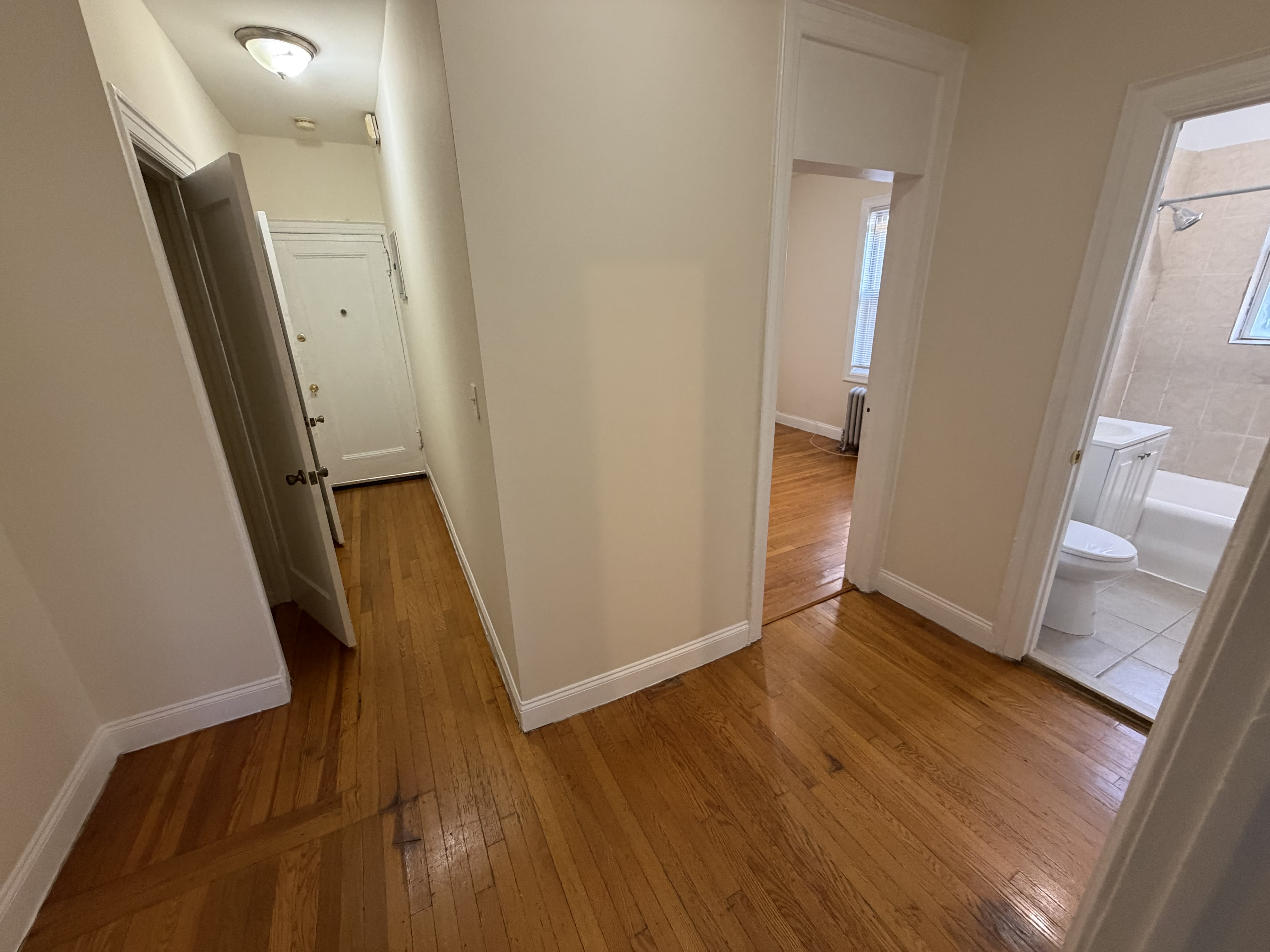 1824 Edison Ave – photo 5