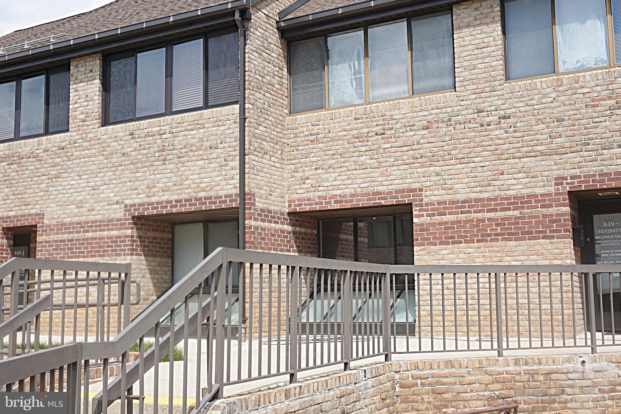 849 QUINCE ORCHARD Boulevard – photo 2