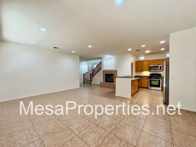 26182 Long St. – photo 5