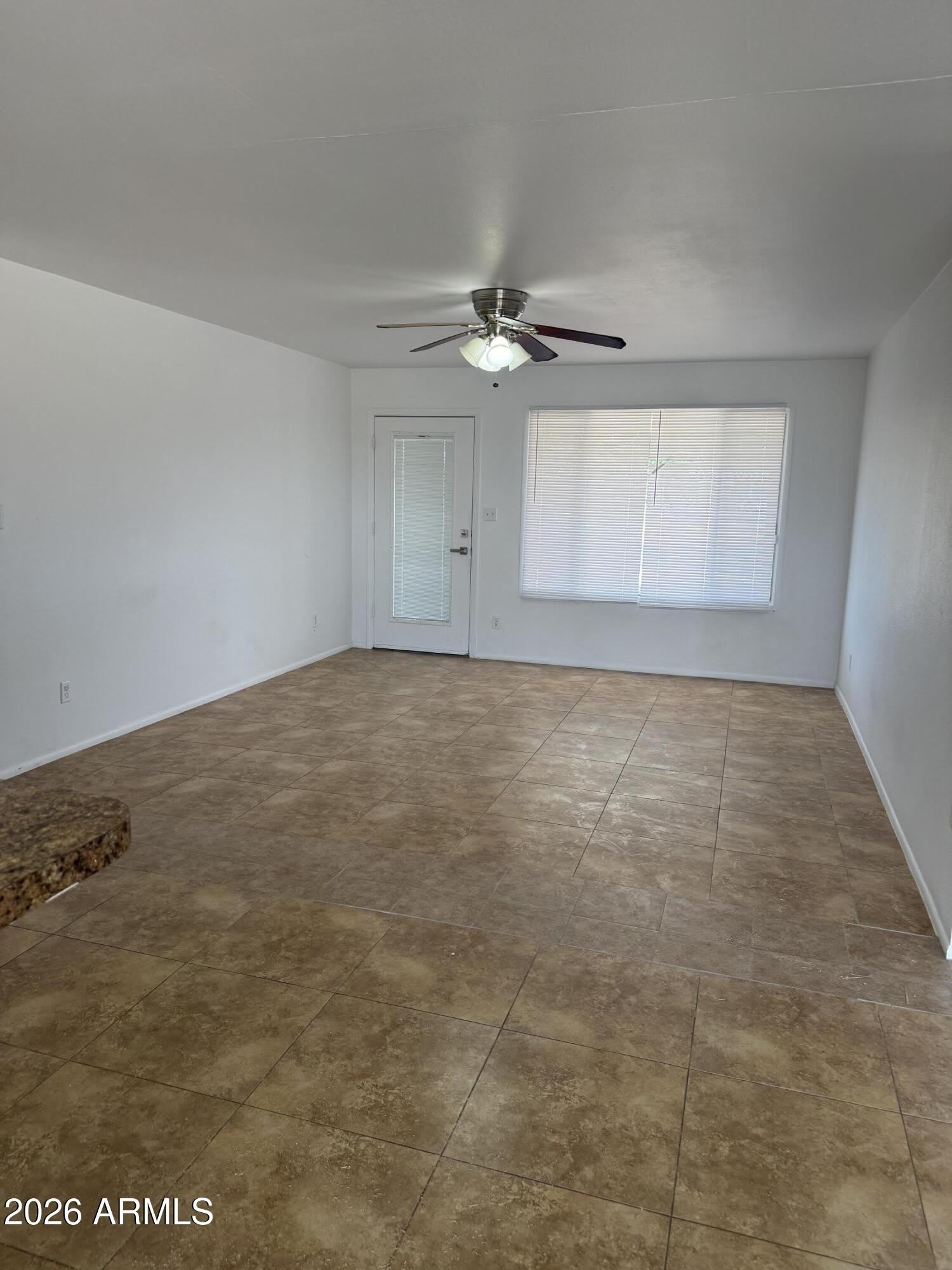3321 W Cholla Street – photo 2