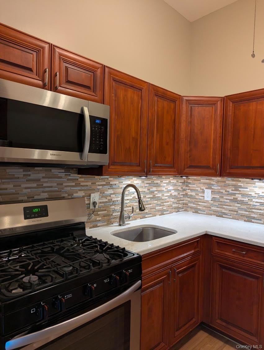 1727 N Gardiner Drive – photo 1