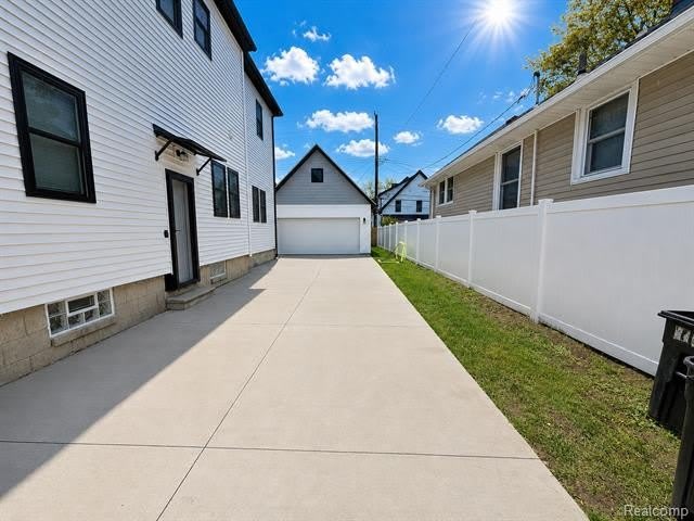 442 Ardmore Drive – photo 2