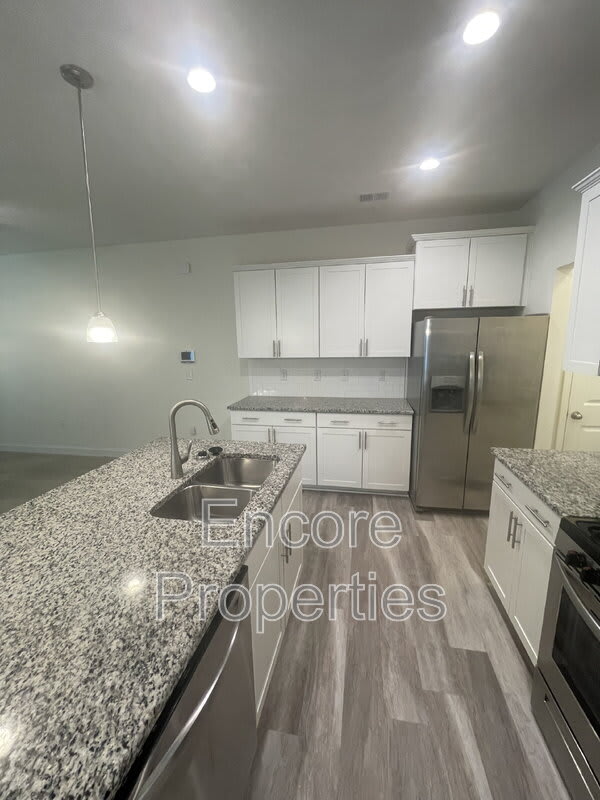 1313 Compass Drive – photo 4