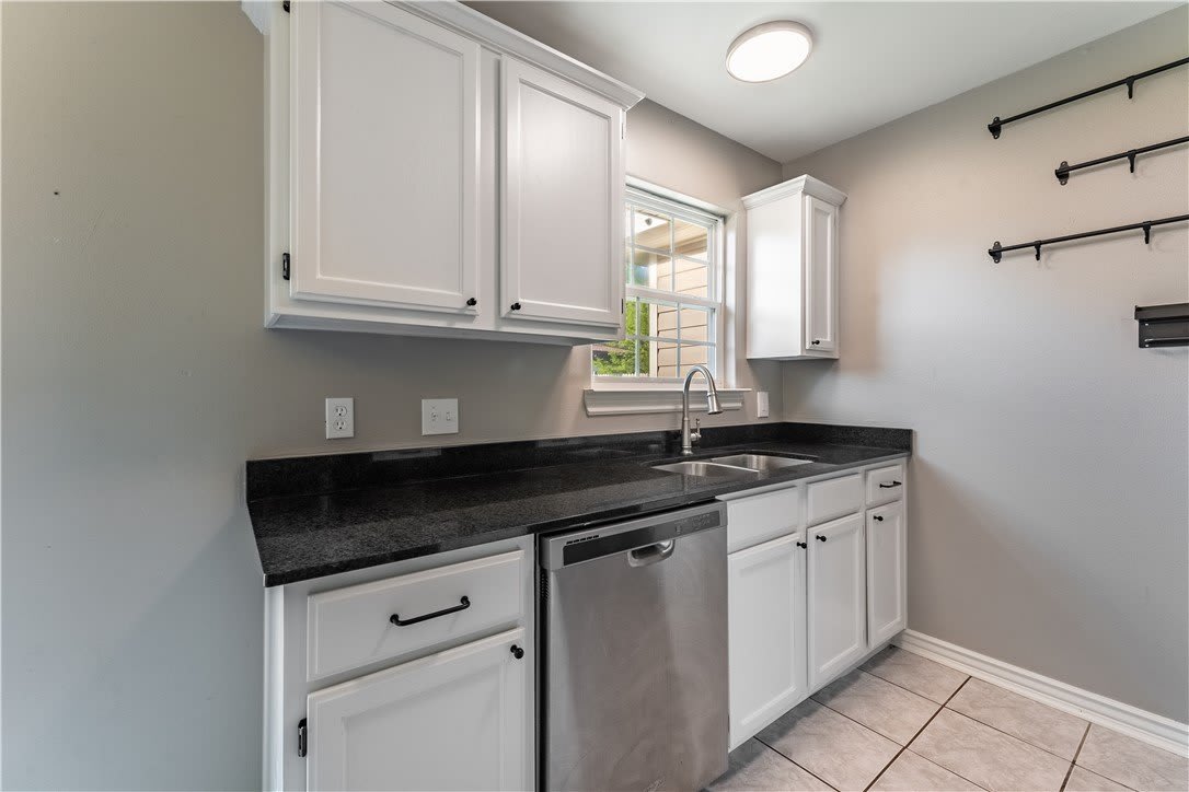 740 Dogwood Street – photo 5