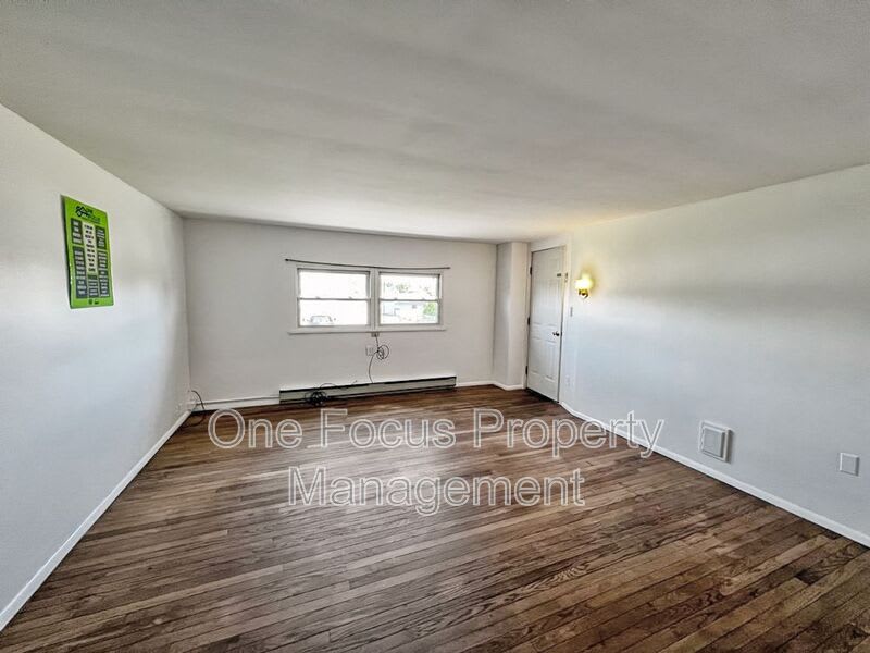 935 E. Second Street – photo 5