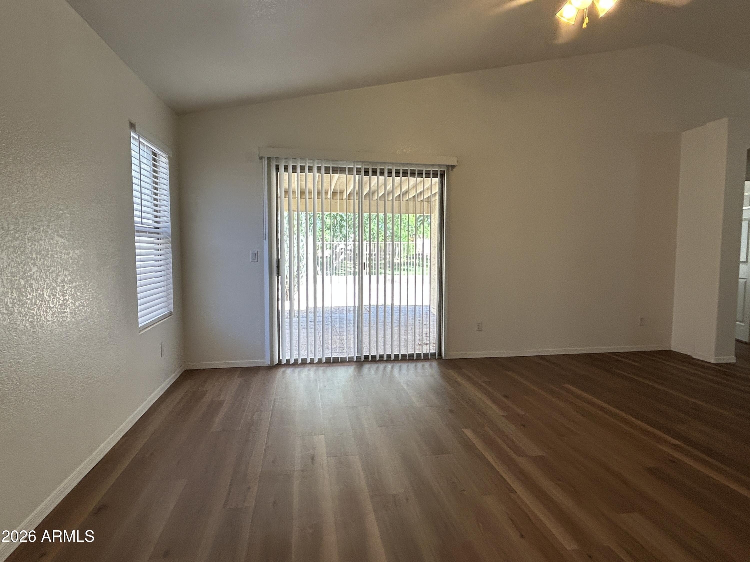 11426 W VIRGINIA Avenue – photo 3