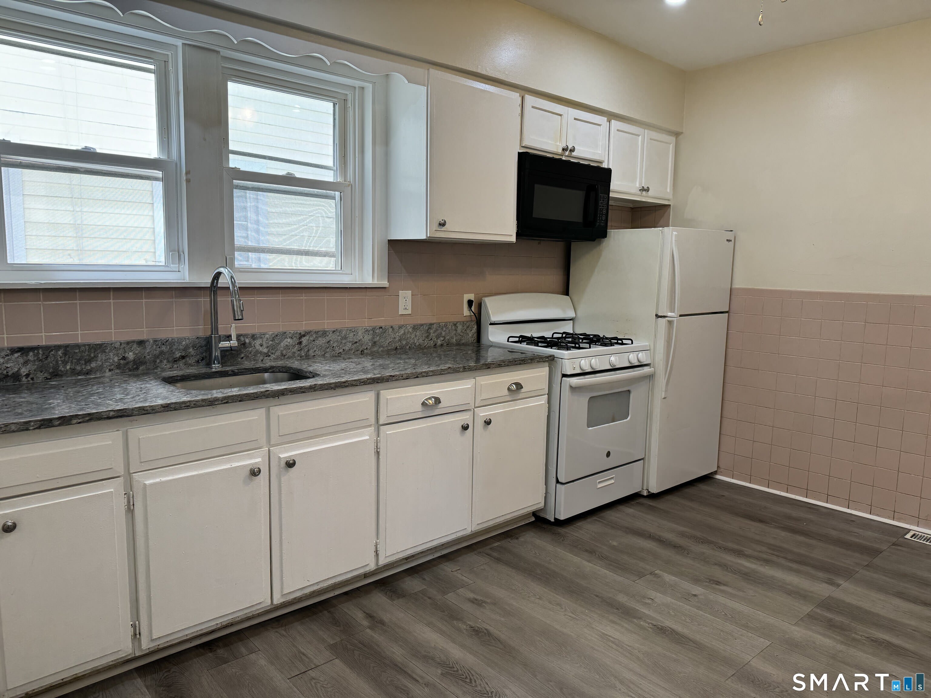 66 Henry Street – photo 2