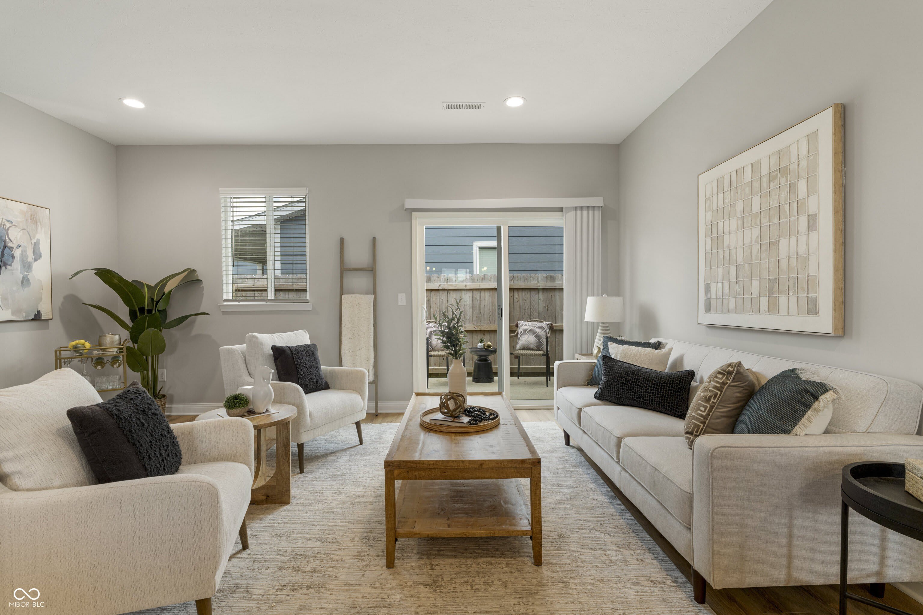 6737 Bridle Way – photo 3