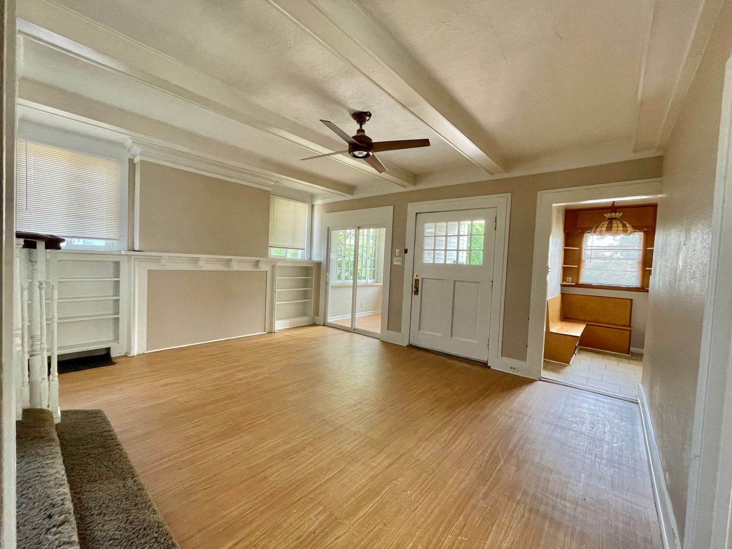 Spacious 8 Bedroom Across From Unc Pre Leasing For May – photo 2