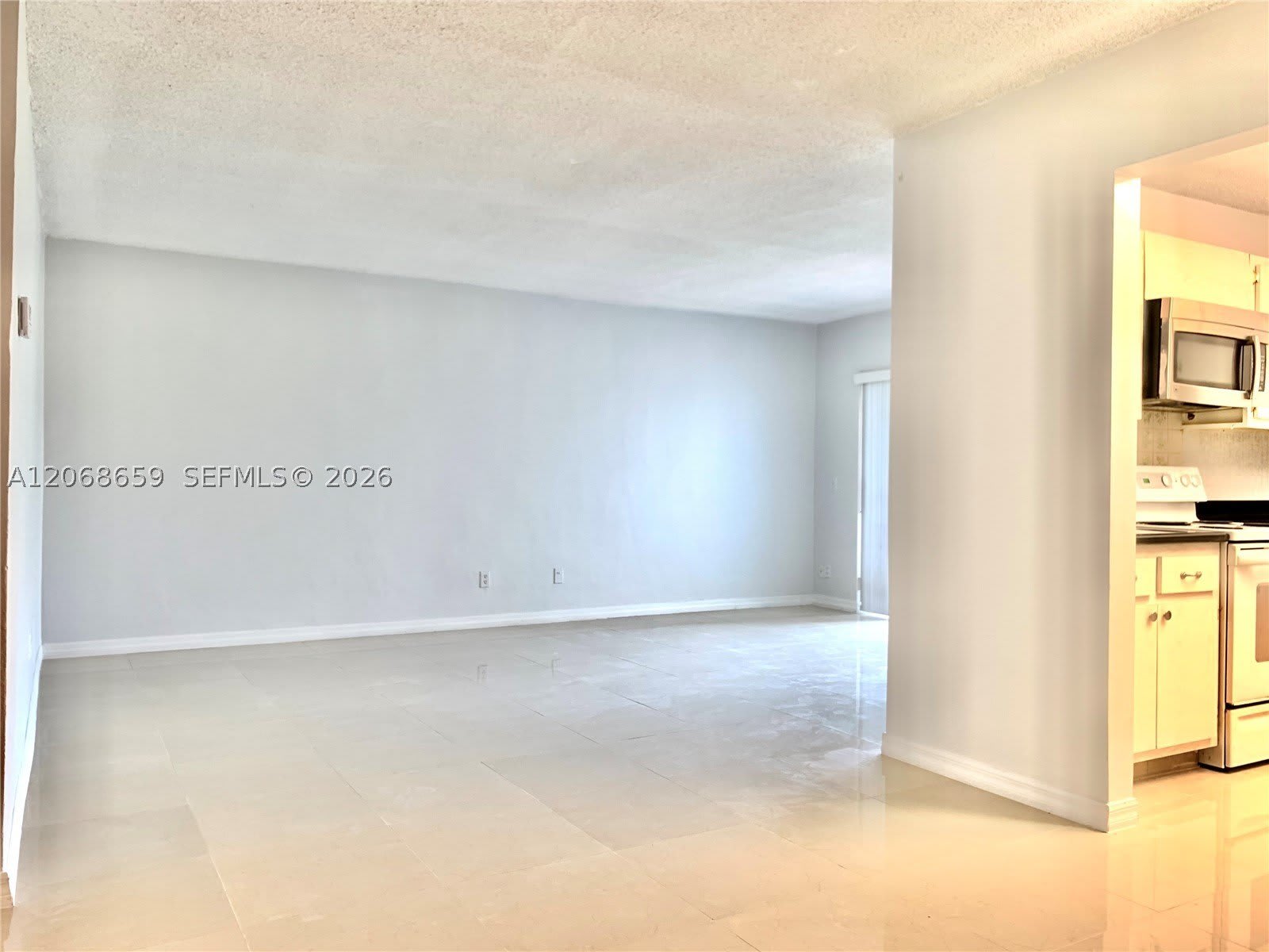 2491 SW 82nd Ave – photo 2