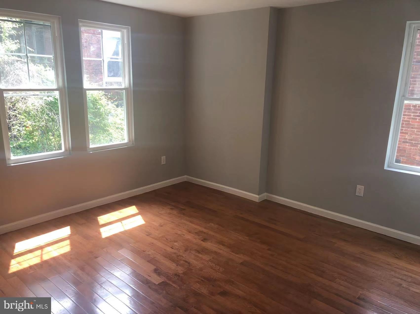 4320 Spruce Street – photo 3