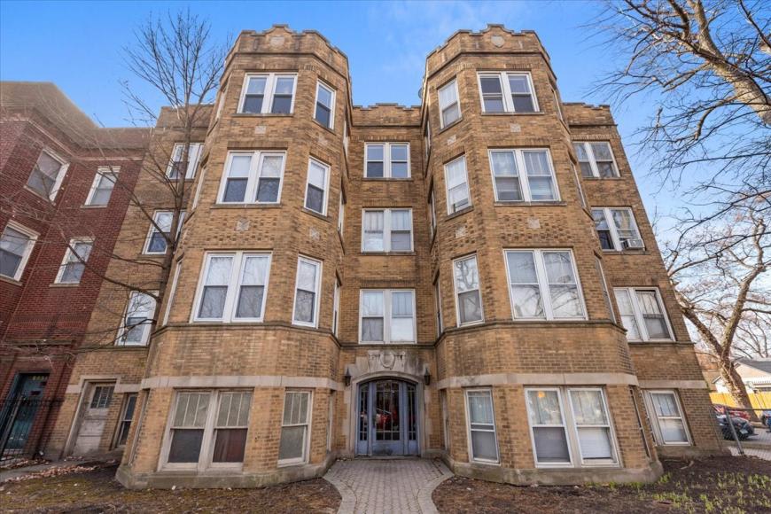 2555 W Eastwood – photo 1