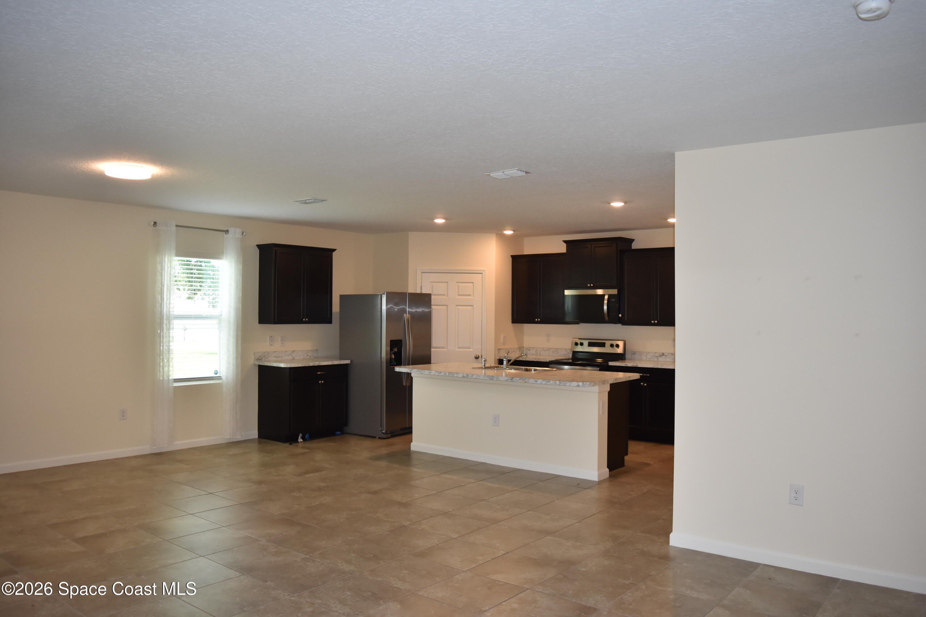 1579 Rachel Avenue SE – photo 5