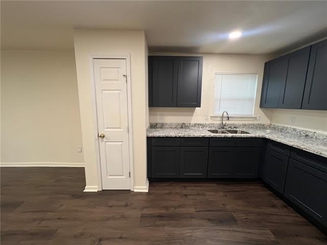 3925 Roneagle Way – photo 5