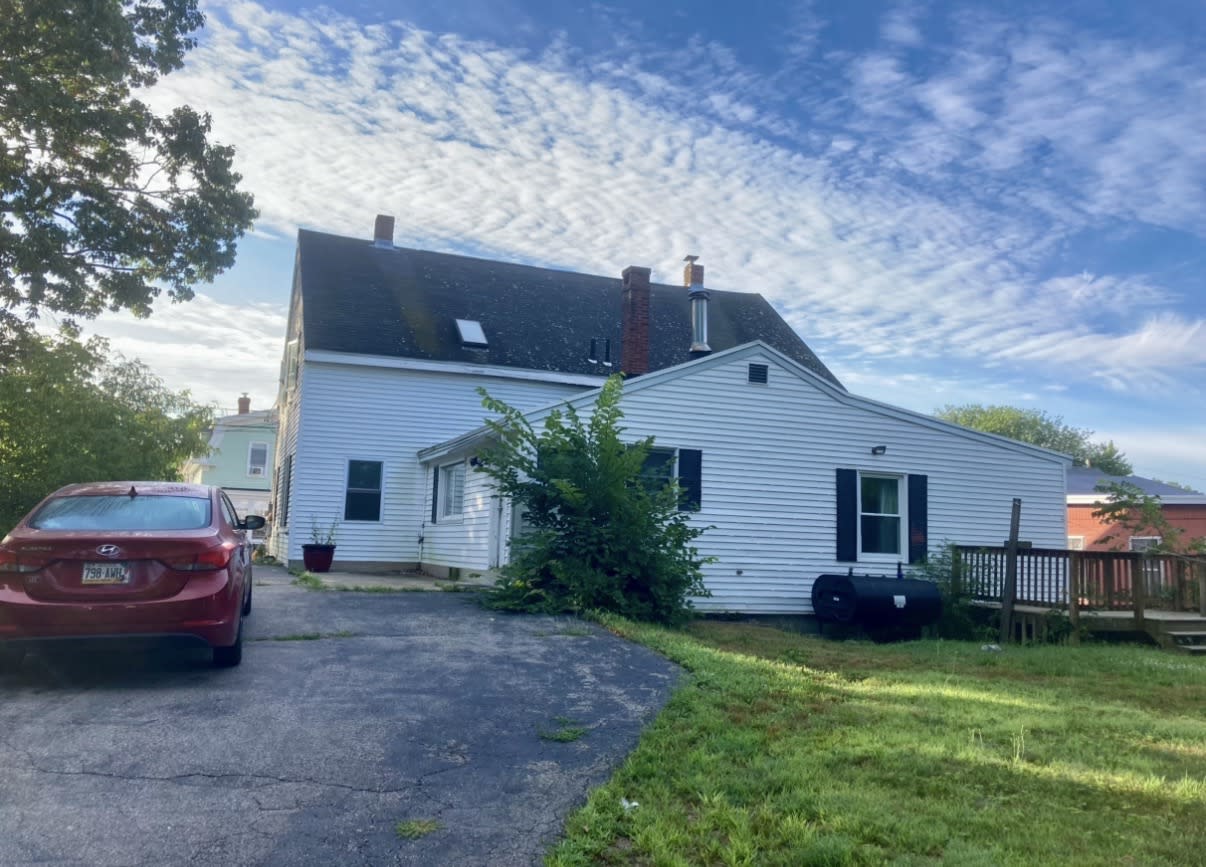 138 Summer St – photo 3