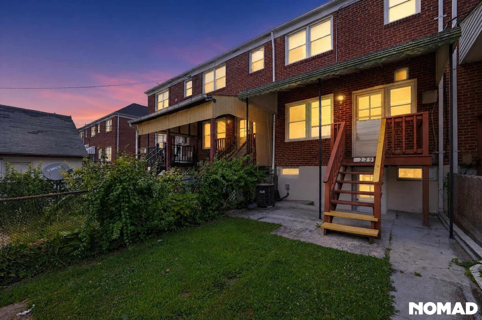 Charming 3Br Townhome In Middle River – photo 1