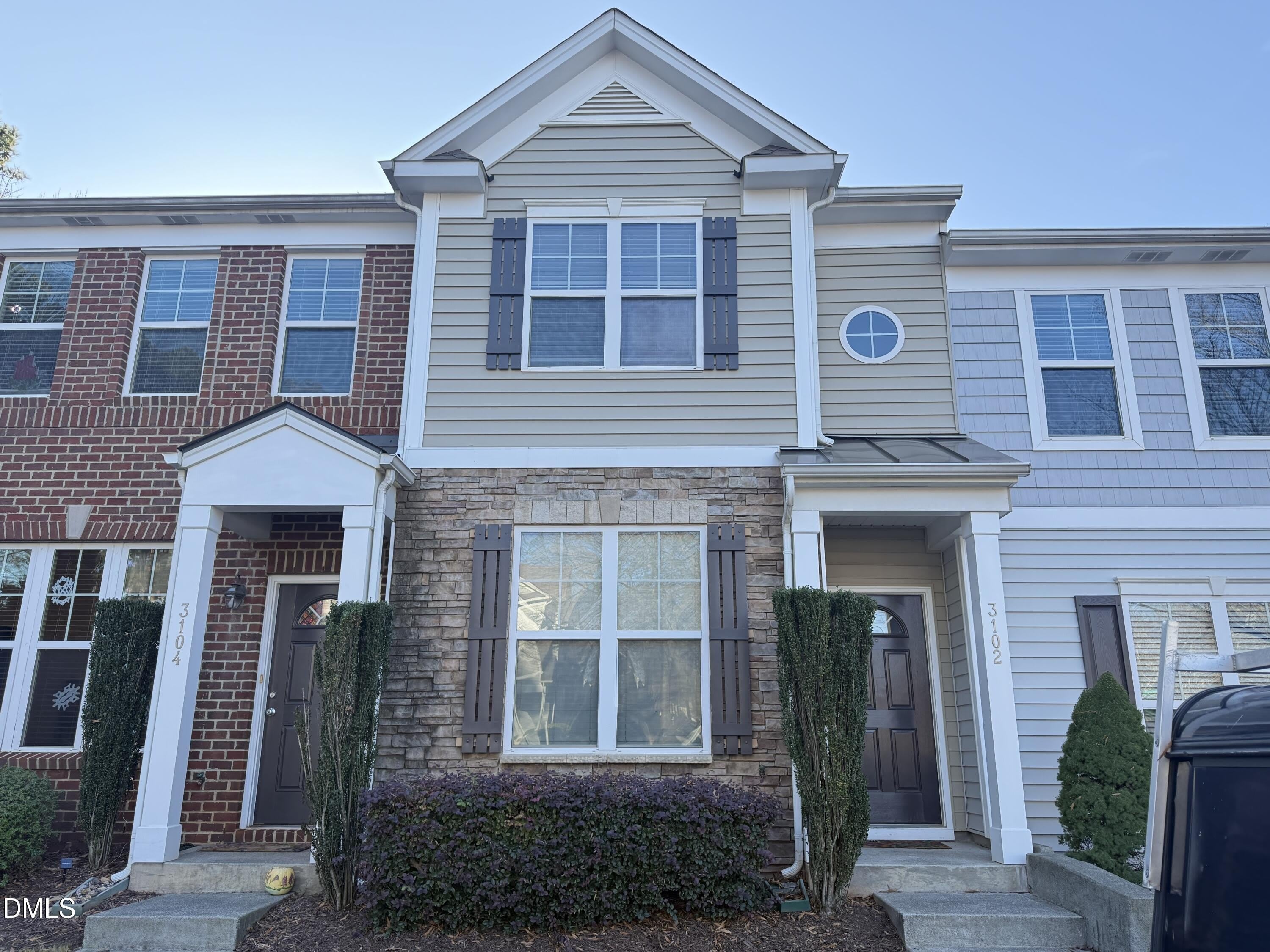 3102 Berkeley Springs Place – photo 1