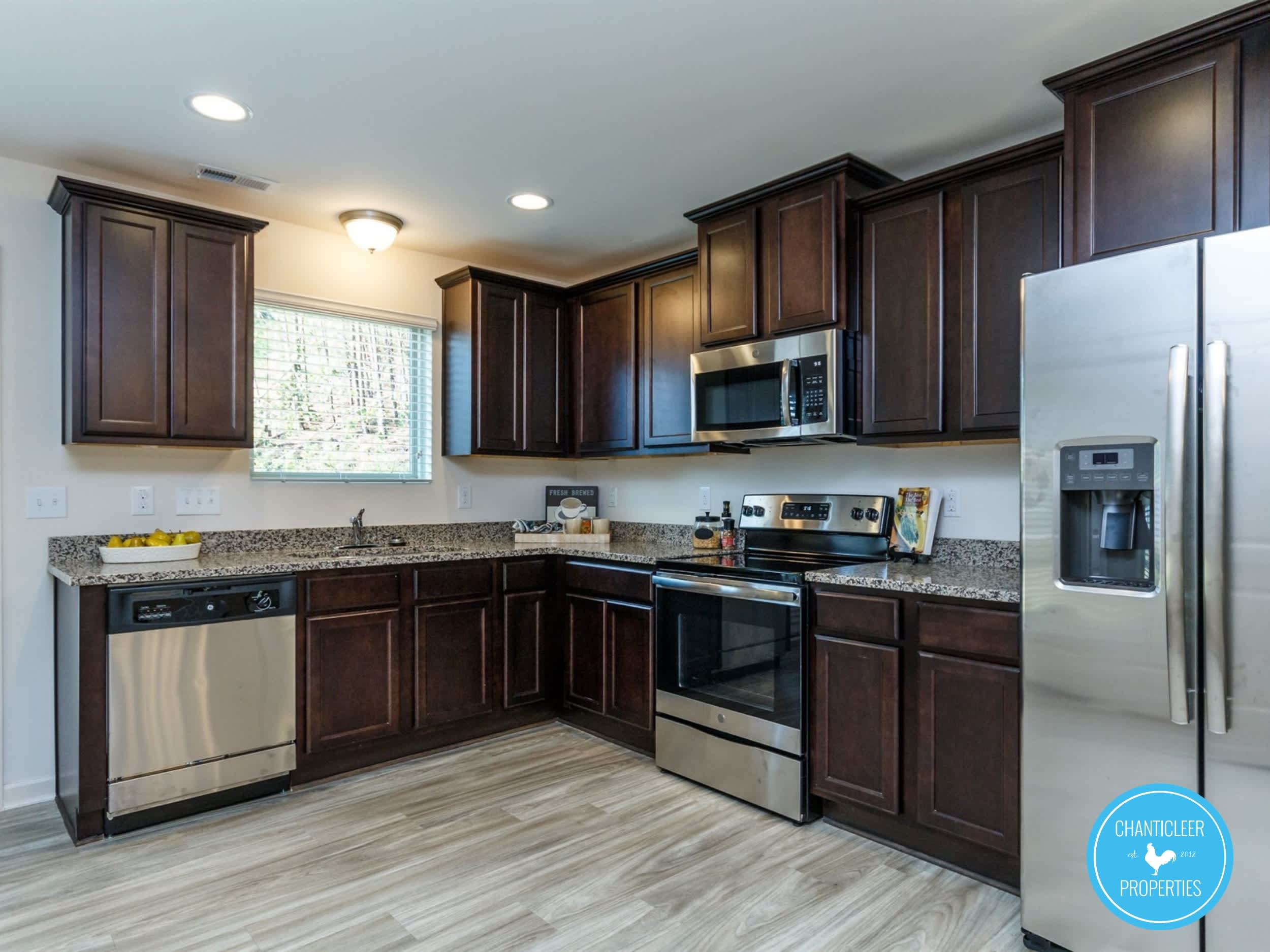 526 Hobkirks Pl – photo 5