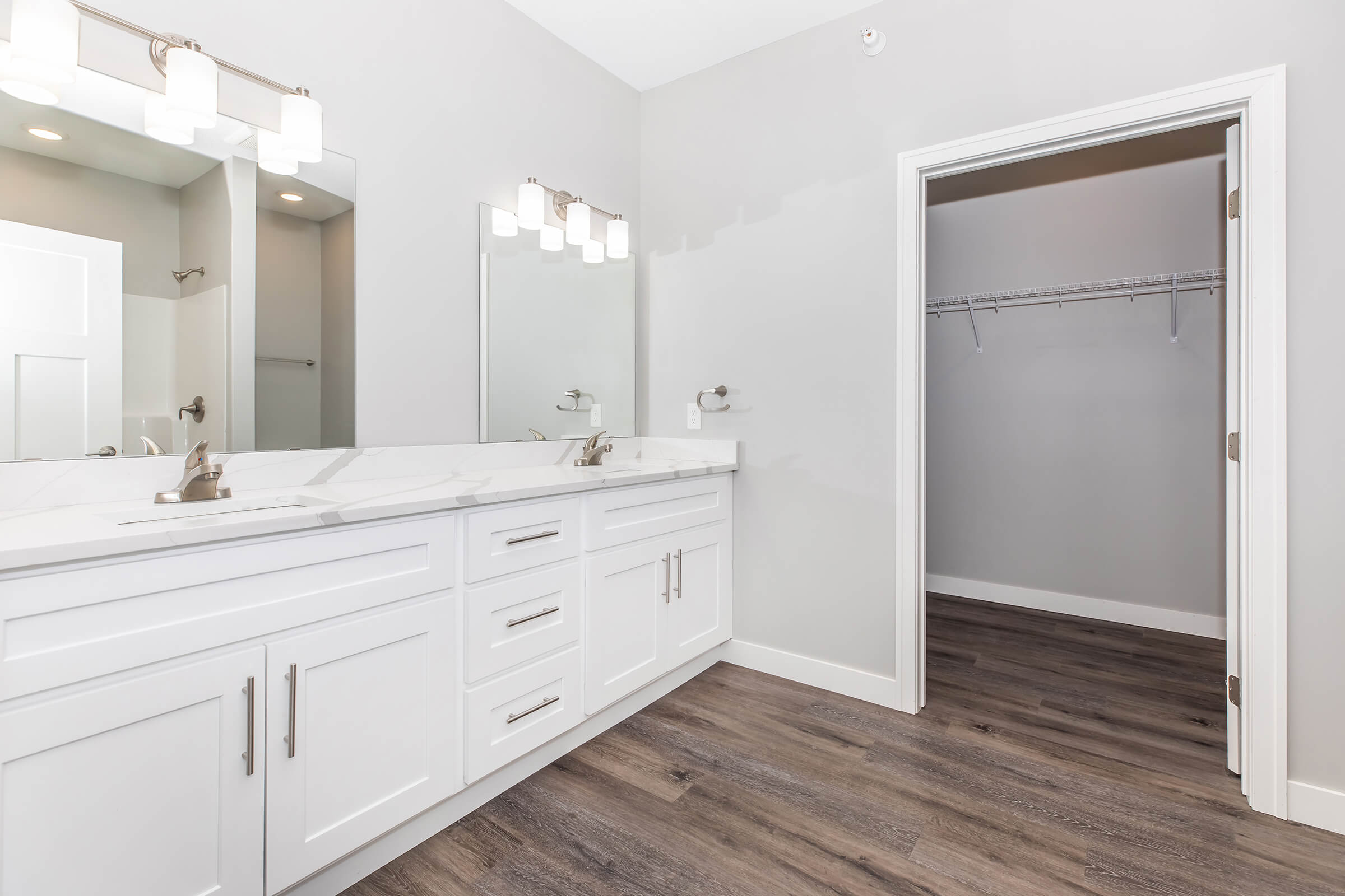 1161 Palisade Drive Northeast – photo 5