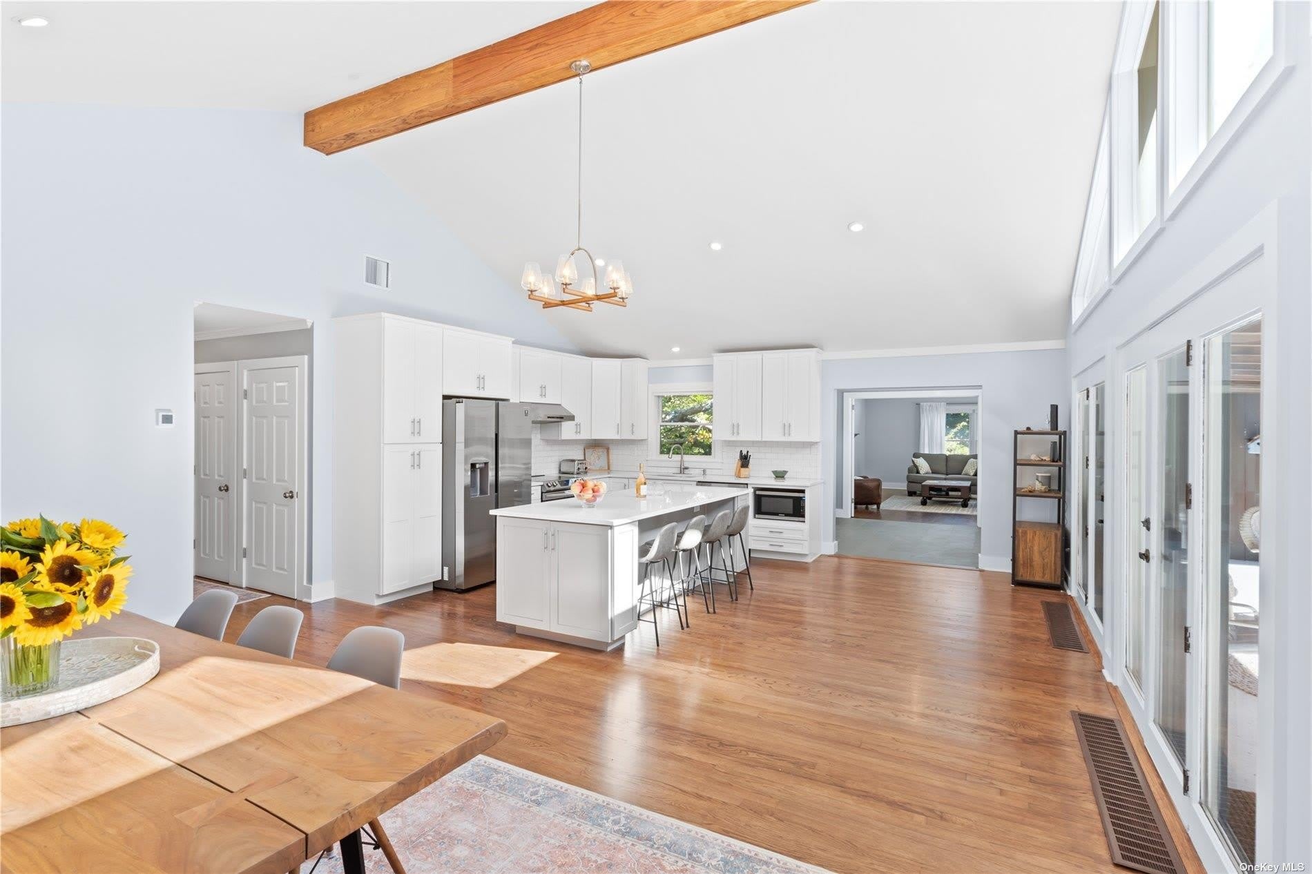 300 Marion Place – photo 4