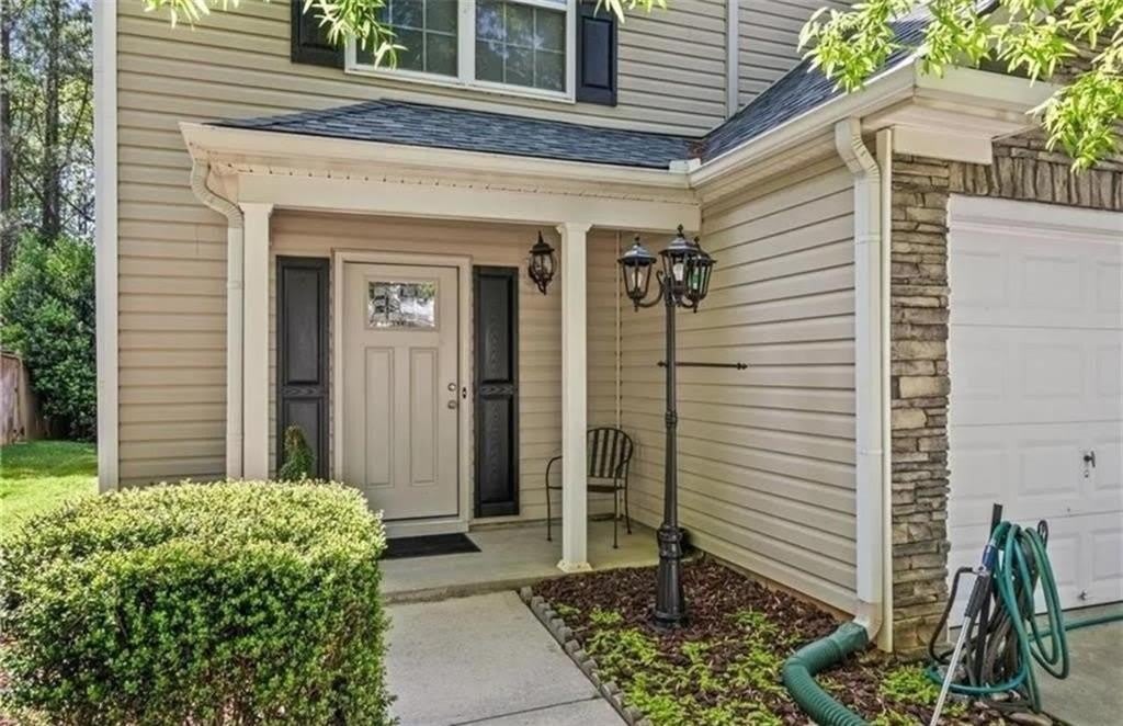 173 Village Trace – photo 2