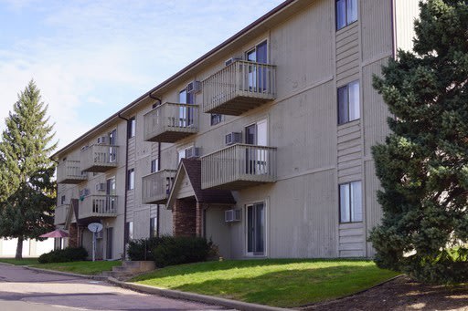 Amber Leaf Apartments – photo 2