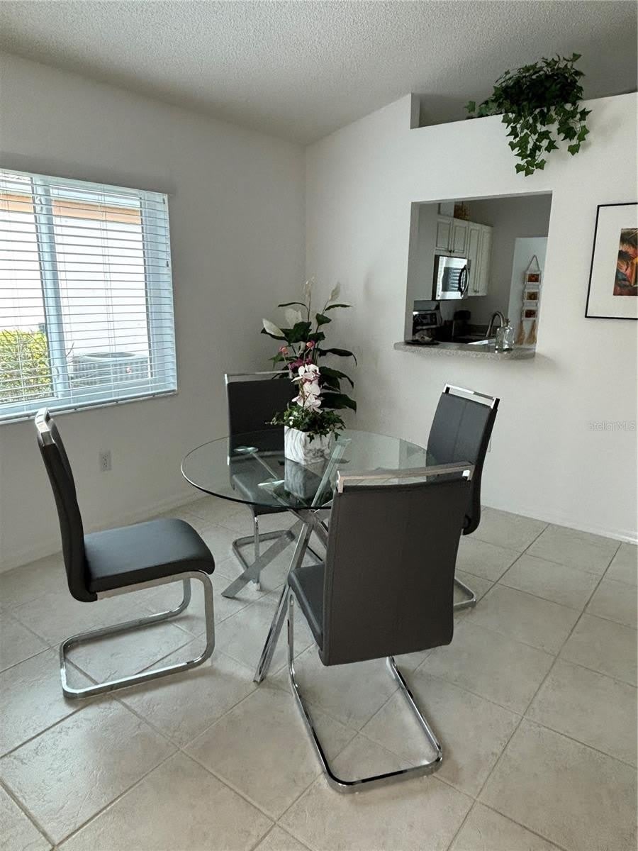 1332 CAPRI ISLES Boulevard – photo 3
