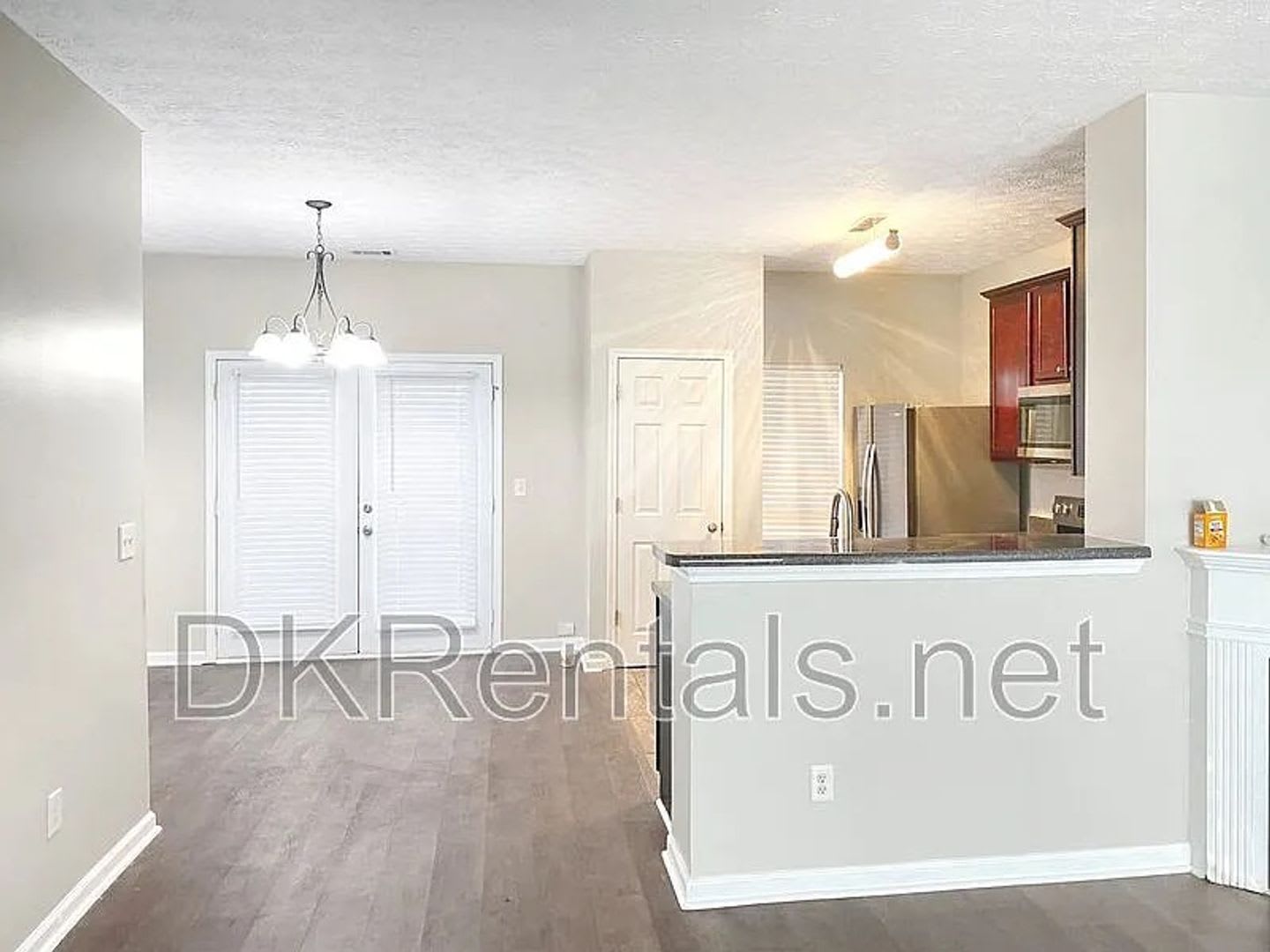 Room in 3 Bedroom Home at High Park Ln – photo 5