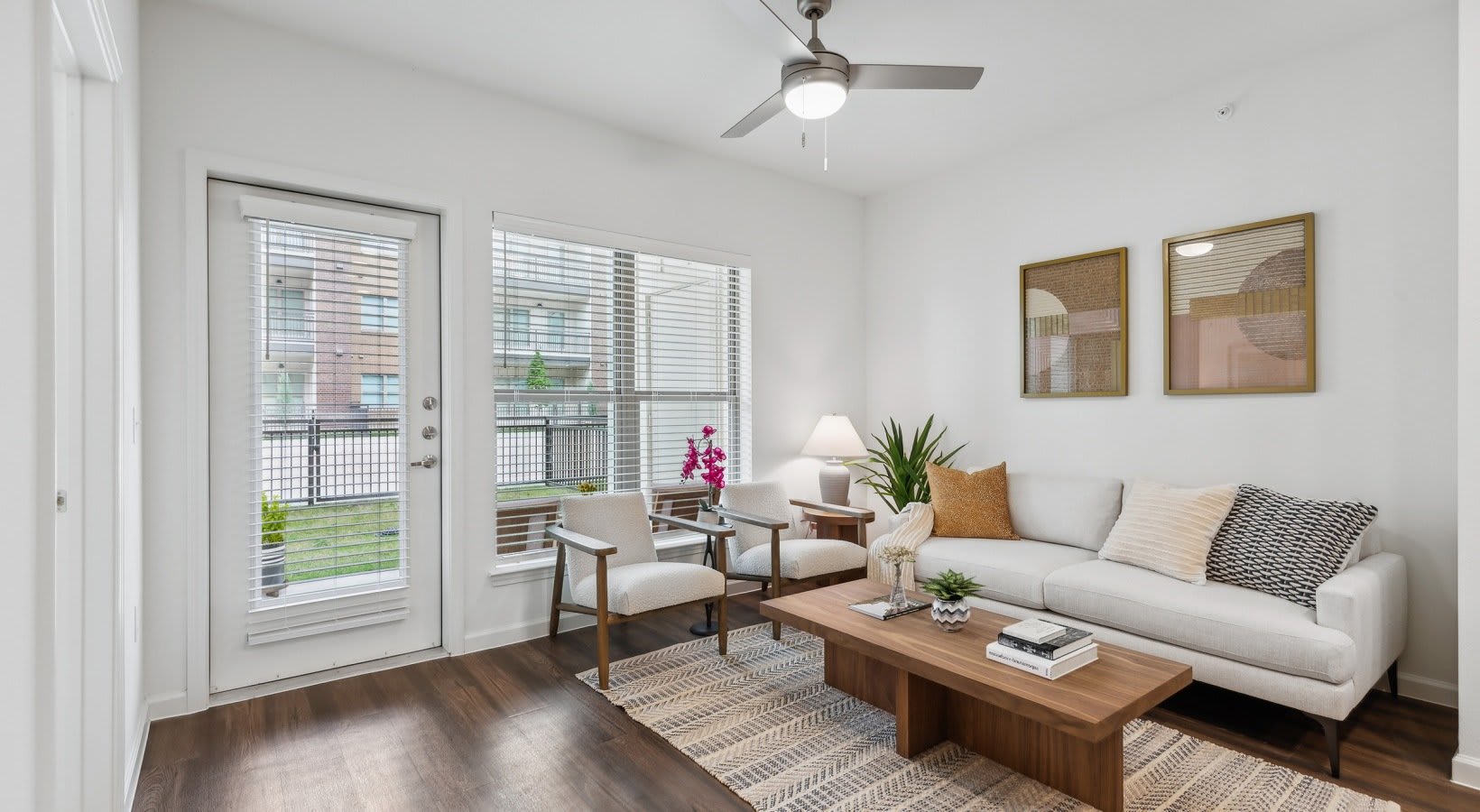 Wildwood Luxury Urban Homes – photo 3