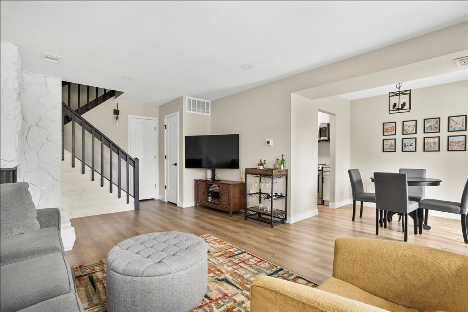 Charming Townhome Overlooking Lake Arbor Golf Course – photo 5
