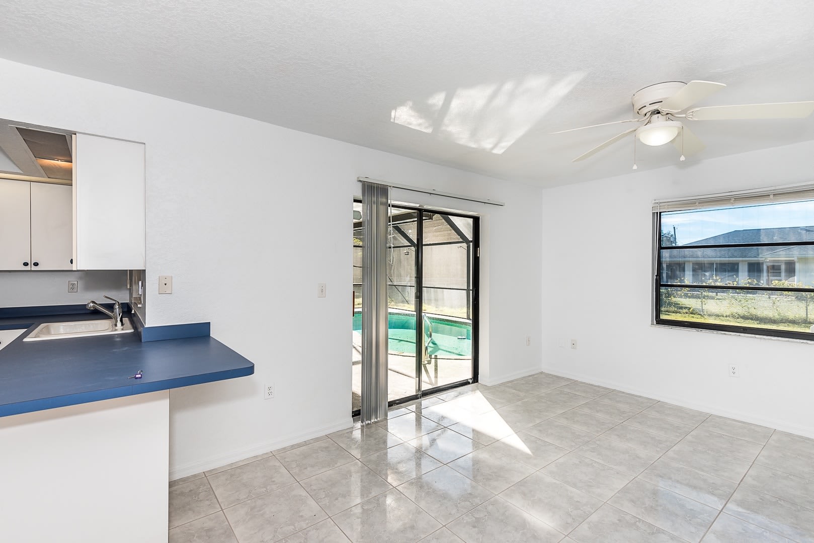 PET FRIENDLY POOL HOME IN PORT CHARLOTTE – photo 5
