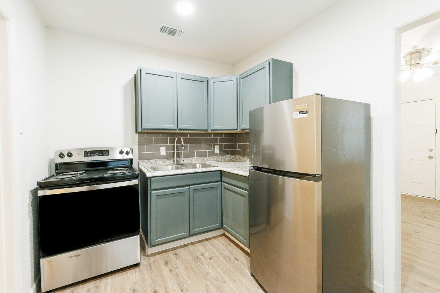 1923 21st Street – photo 2