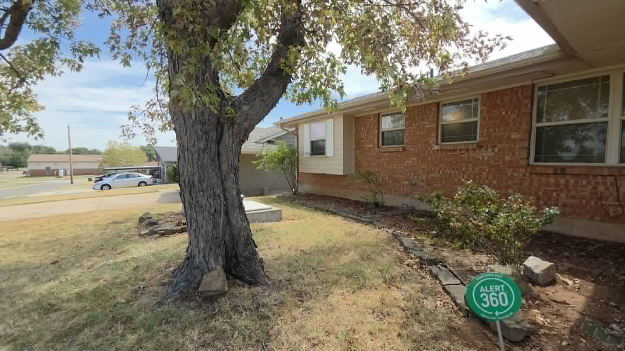 720 Southwest 1st Street – photo 3