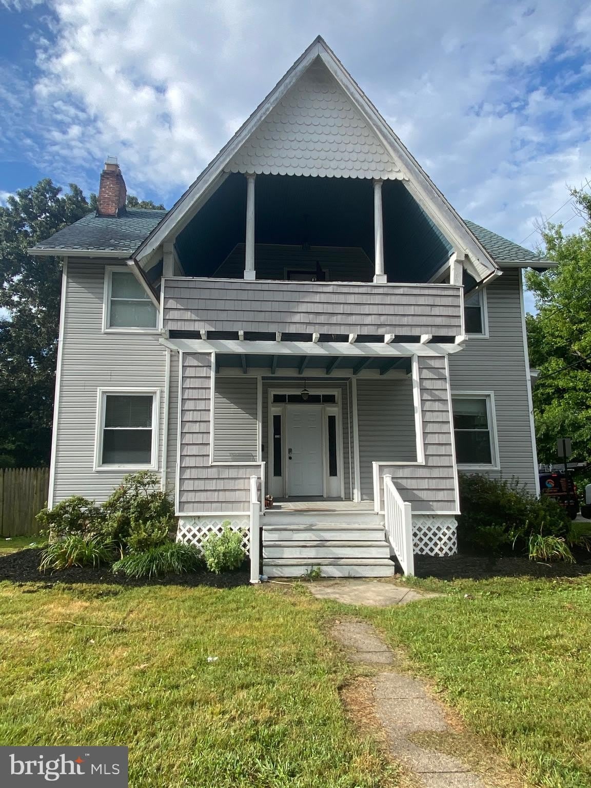 421 E Lake Avenue – photo 1