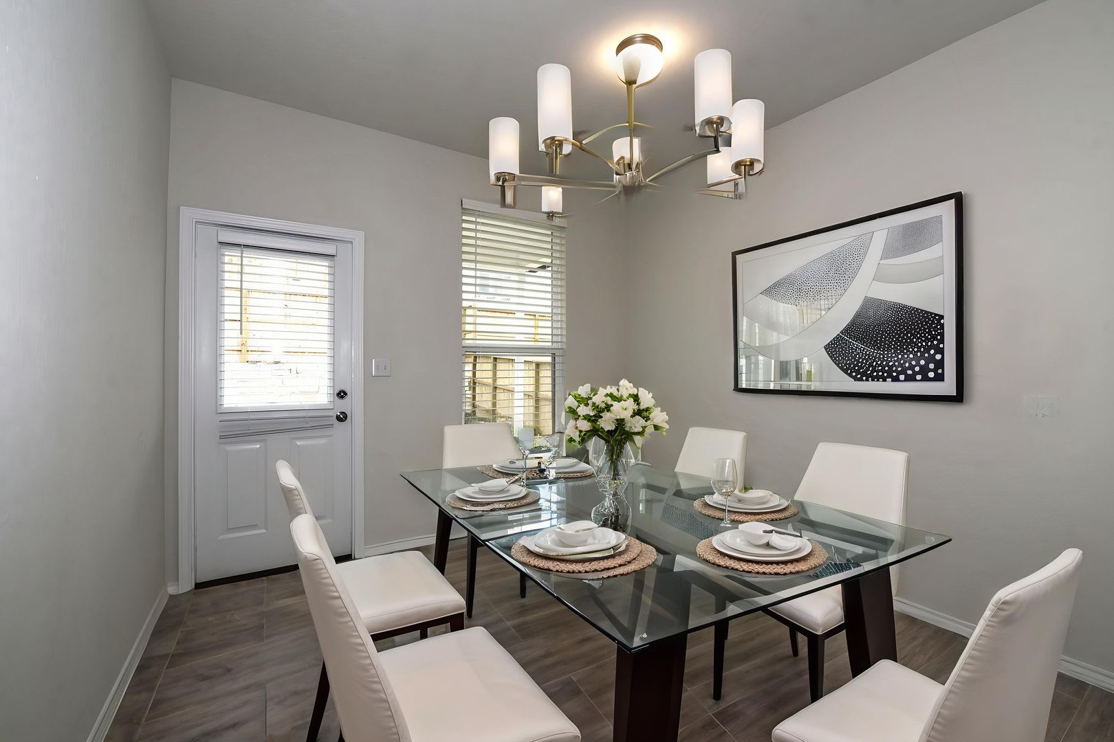 Gorgeous One Story Home 3 Bedrooms 2 Bathrooms Covered Patio 2 Car Garage Davis Ranch – photo 5