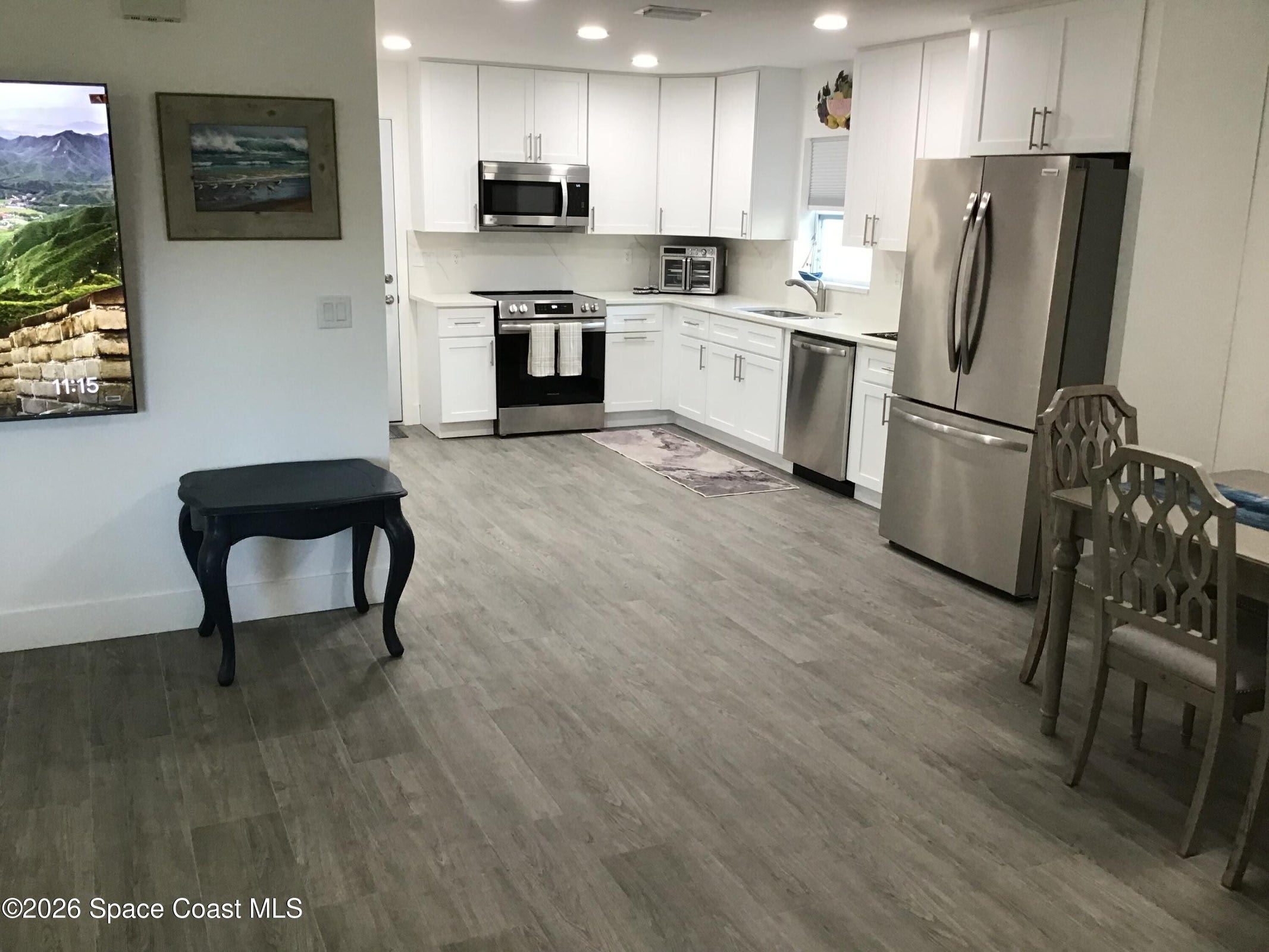 2921 College View Drive – photo 5