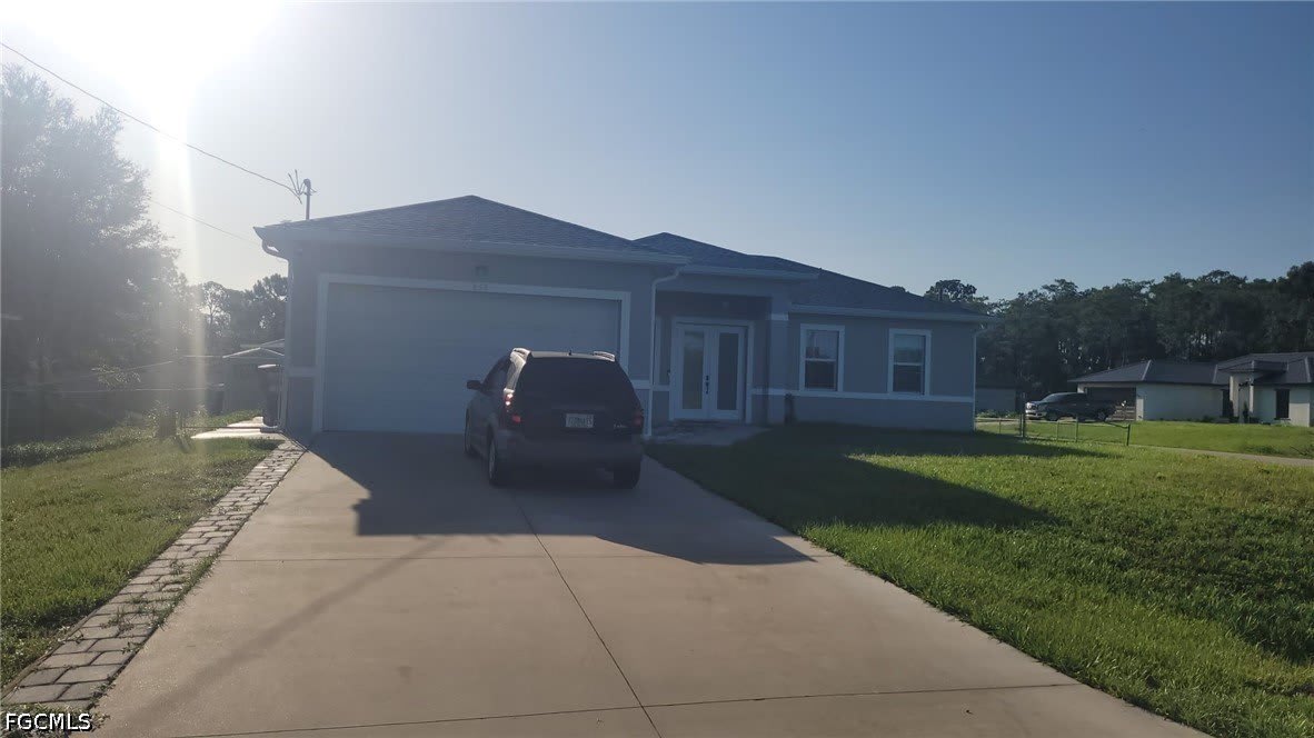 653 Foxchase Drive – photo 1