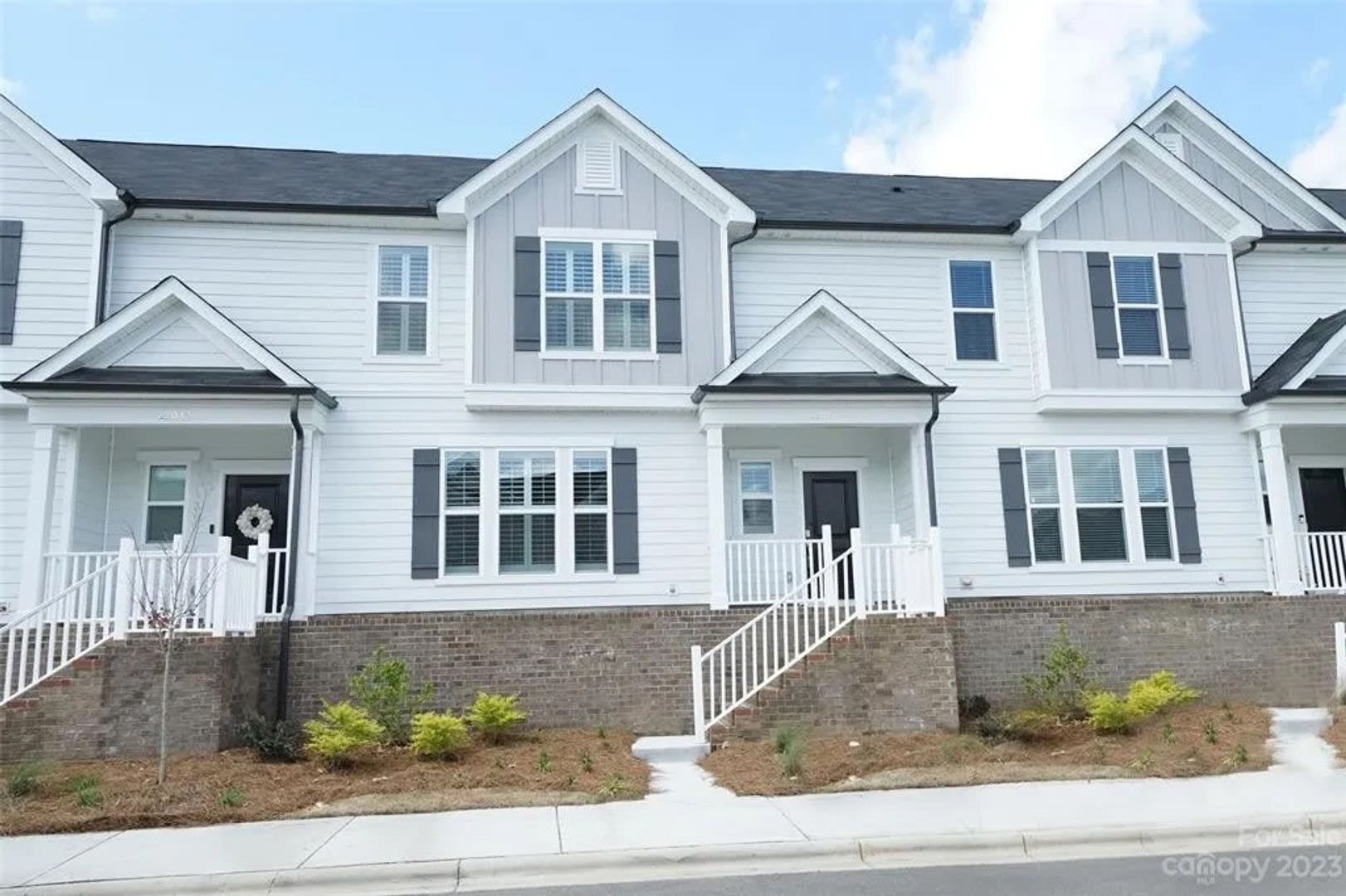 Room For Rent In 3 Bedroom Home At Lani Dr – photo 2