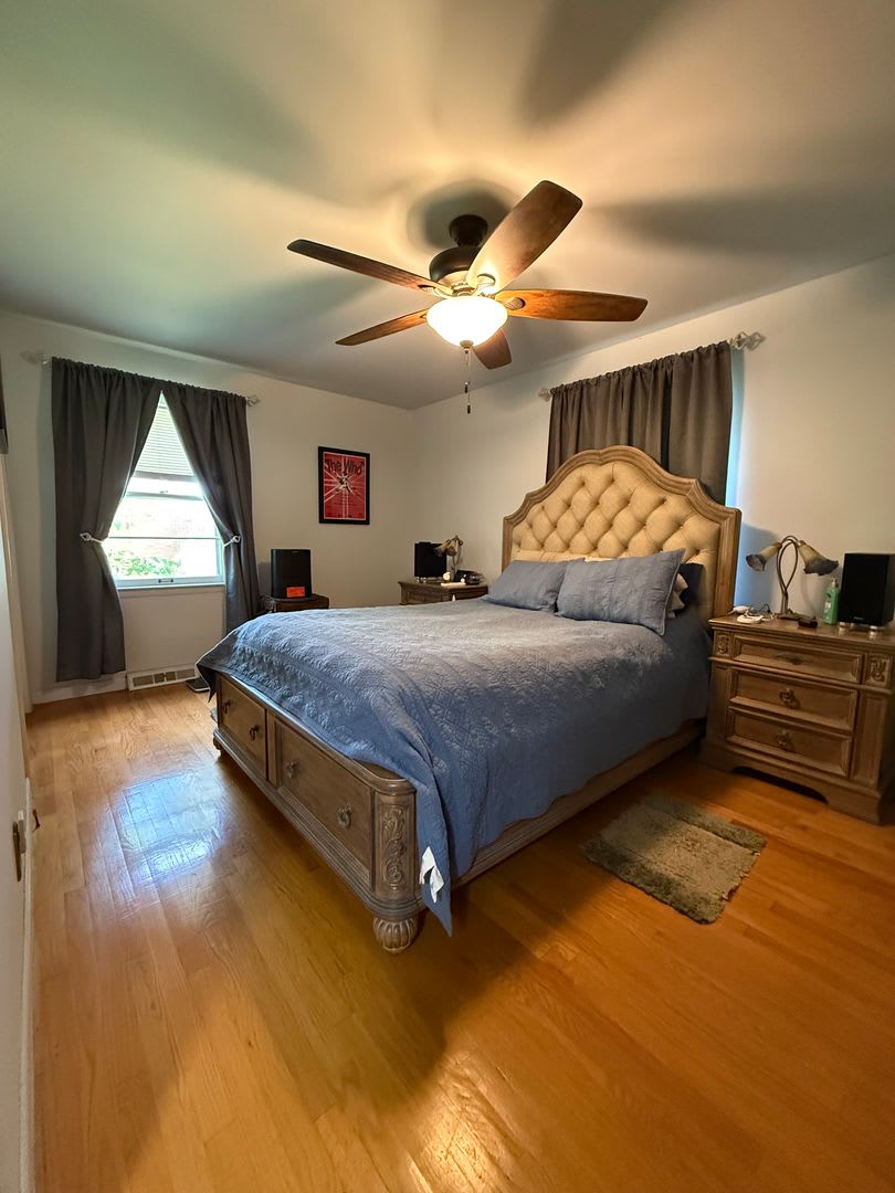 3 bedrooms- 1.5 bath home – photo 4