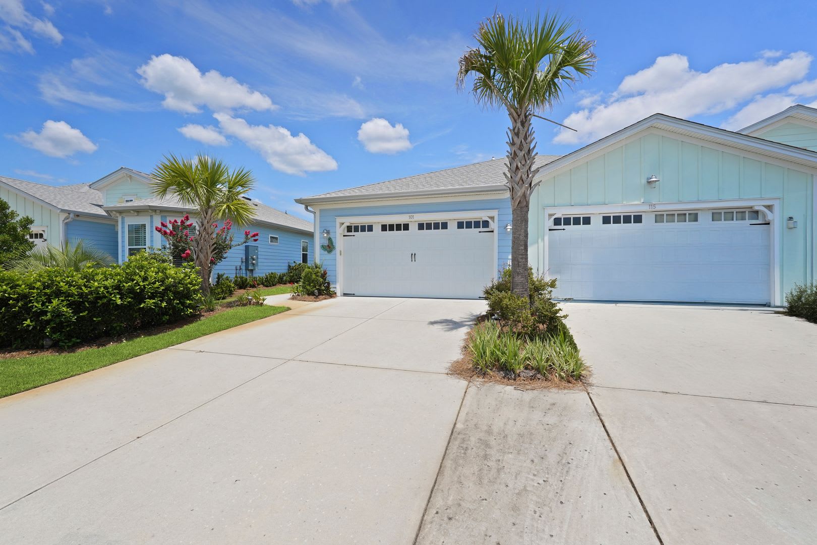 "Charming 2-Bedroom Retreat with 2 Baths and Den – photo 5