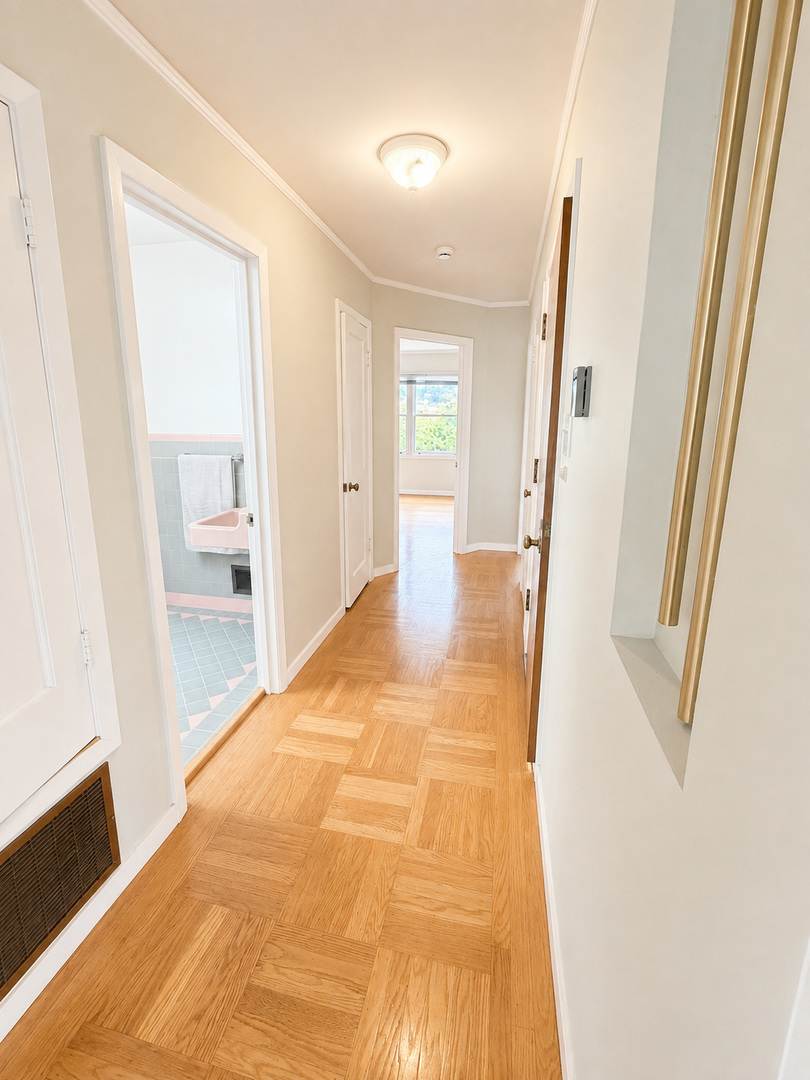 # Charming 2-Bedroom Single-Family Home with Large Yard, Garage & Abundant Storage – photo 4