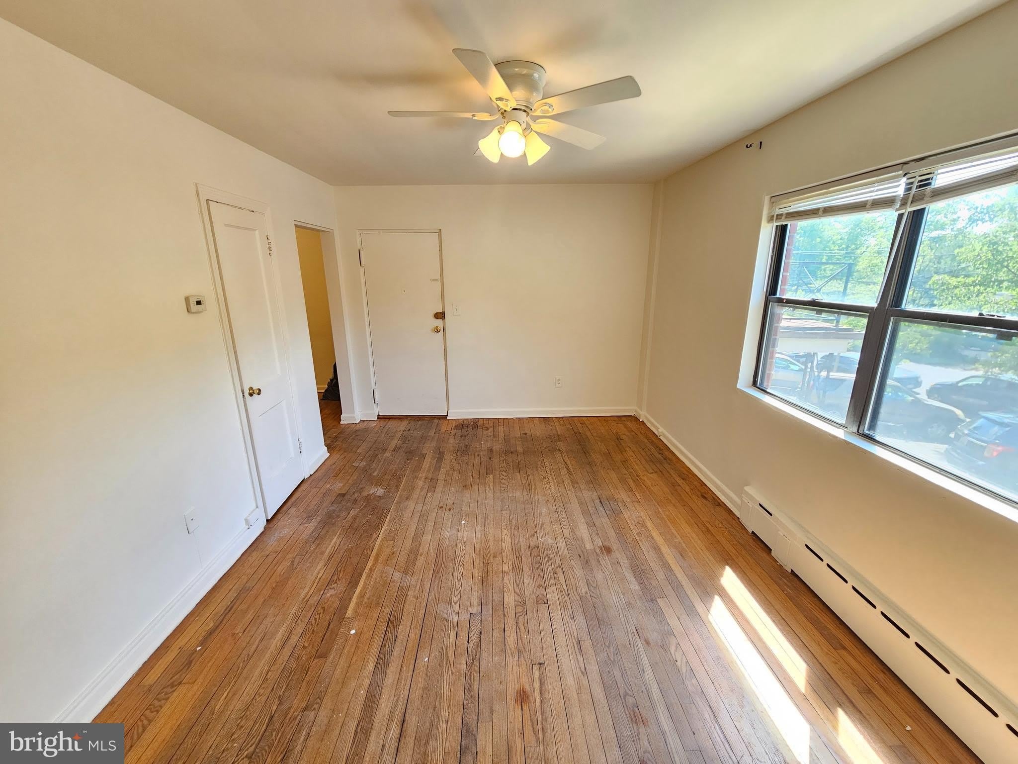 8711 PLYMOUTH Street – photo 3