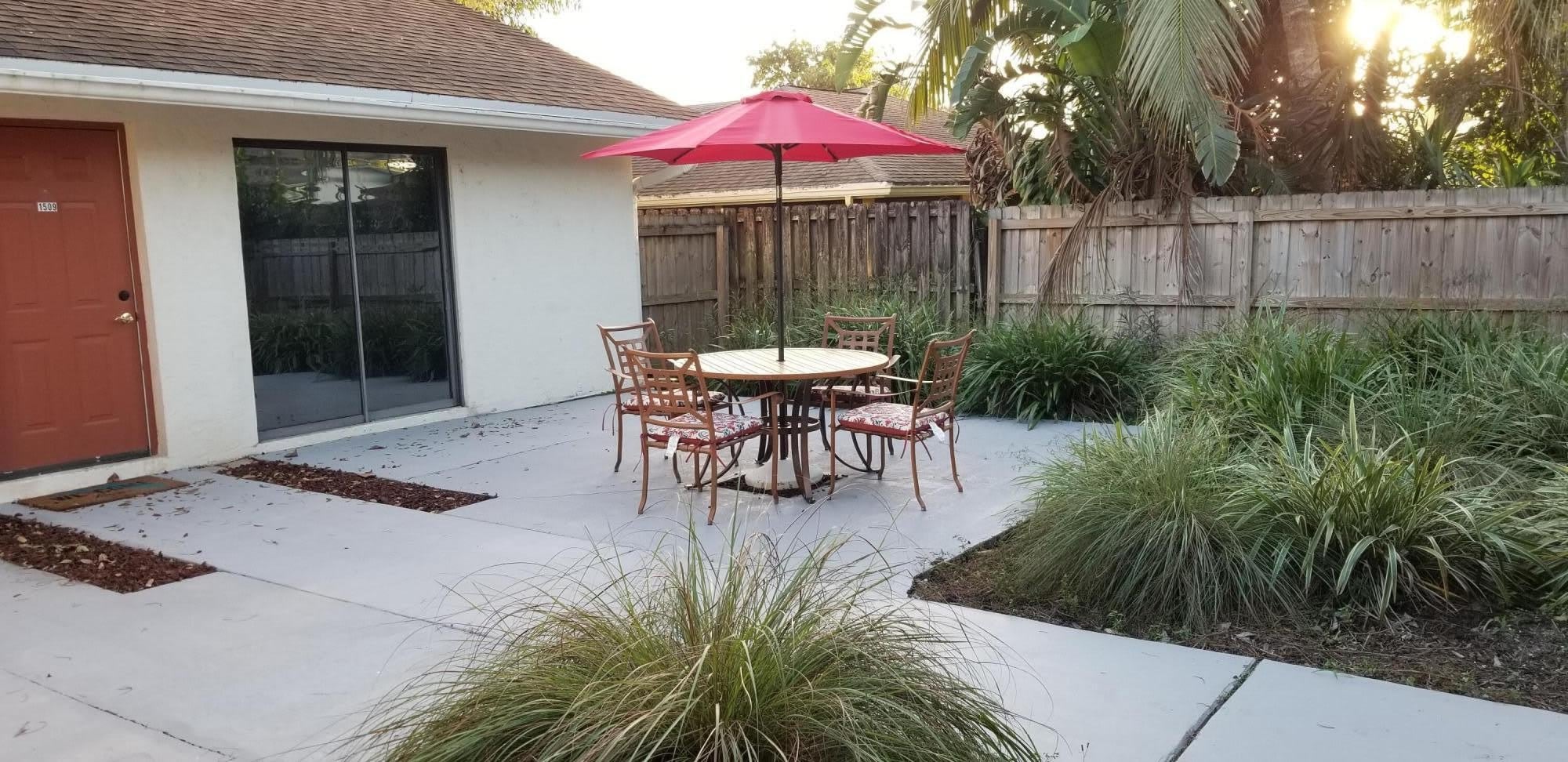 1509 Hawthorne Place – photo 1