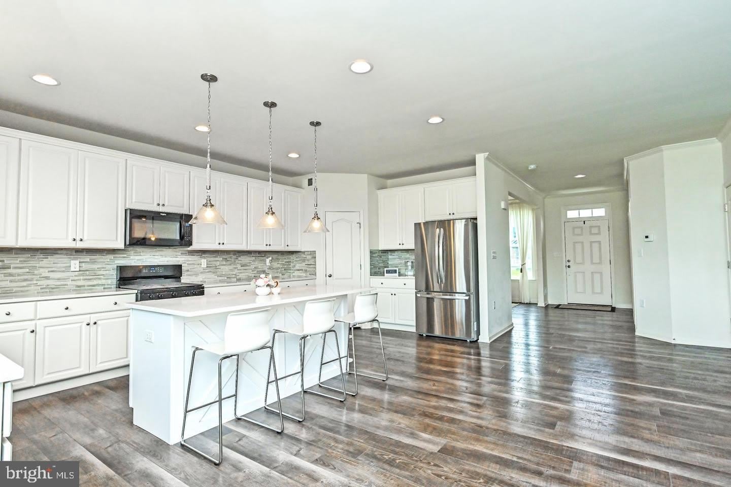 106 Alliance Court – photo 4