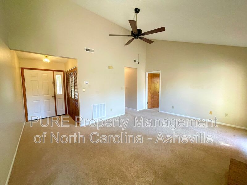 11 Elderberry Lane – photo 3