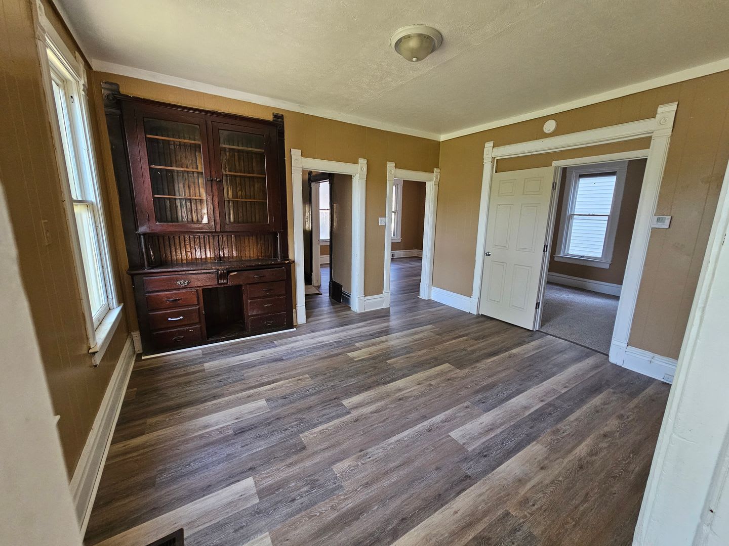 Newly remodeled 4bd/2bth – photo 2