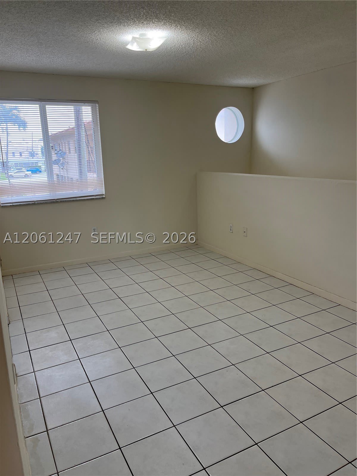 126 SW 21st Ave – photo 4